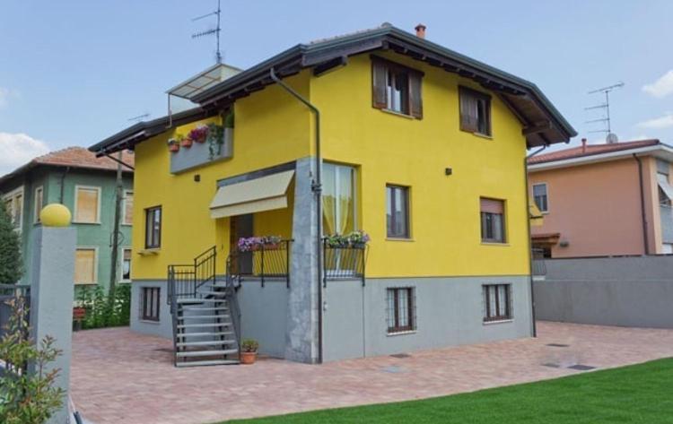 أرونا Il Gatto Stanco B&B المظهر الخارجي الصورة